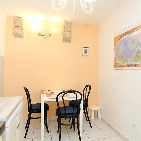 Apartment 13659a